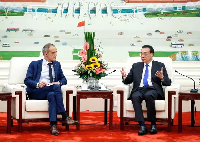 央广新闻客户端陈奋健克拉玛依陈新发犯罪事实-第13张图片-亚星国际官网 央广新闻客户端陈奋健克拉玛依陈新发犯罪事实-第13张图片-亚星国际官网